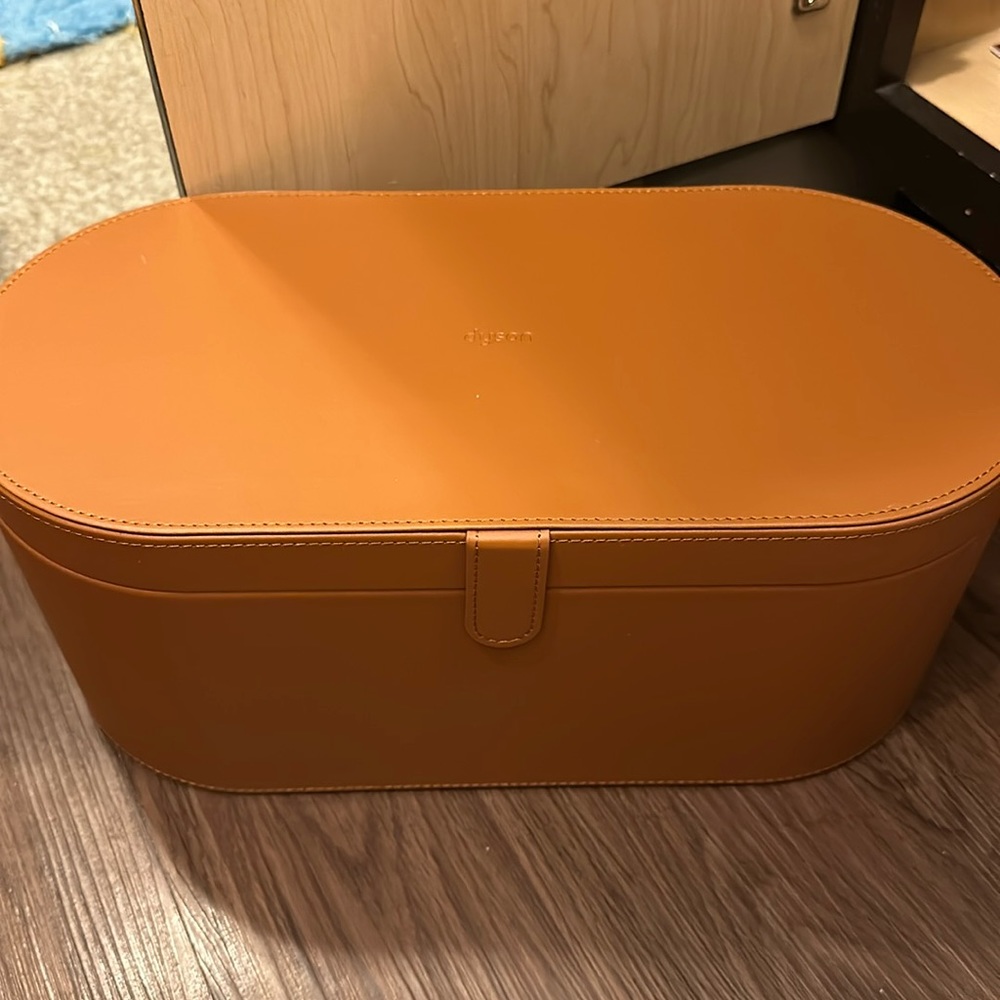 Dyson Air Wrap Case